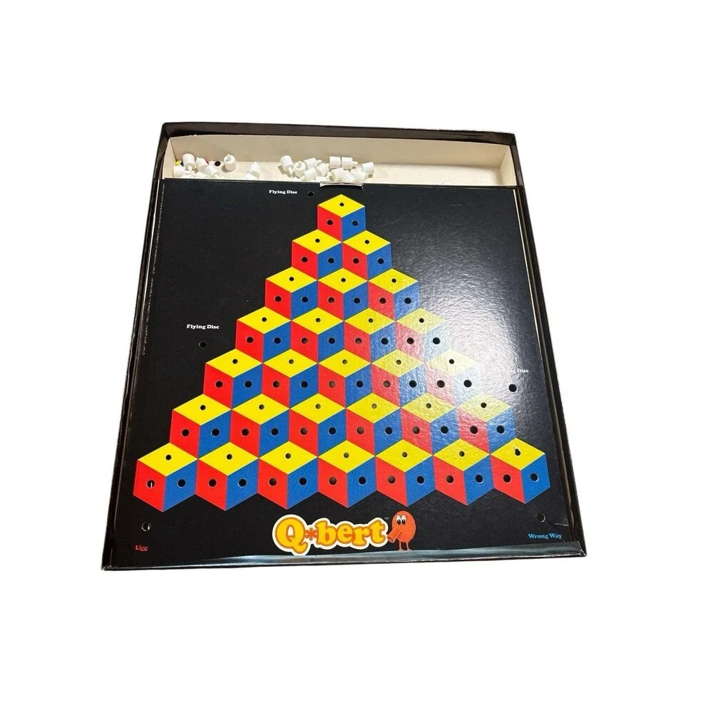 Vintage 1983 Parker Brothers Q*BERT Board Game